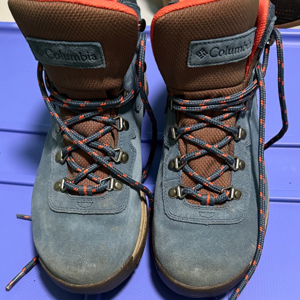Columbia Kids' Blue and Brown Adventure Boots